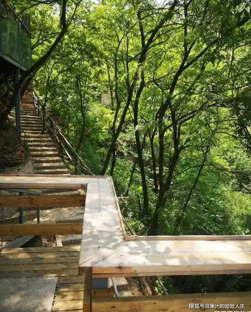 西安人想进山隐居修行短暂居住就来这,距离市区仅有32公里