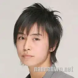 矮个子男生发型推荐帅气增个显魅力