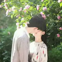 爱意浓浓的情侣双人头像就这样一直陪在你身边陪你走过每一段路