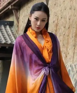 天龙八部中马夫人是谁扮演的