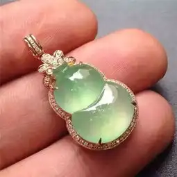 翡翠葫芦挂件为什么深受喜爱