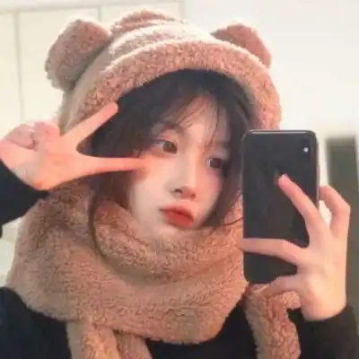 女头说不定你也是别人偷藏起来的星光呢