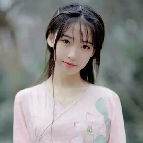 素衣荷花仙子
