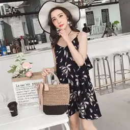 夏天搭配清凉的连衣裙,显白减龄,彰显女性优雅气质