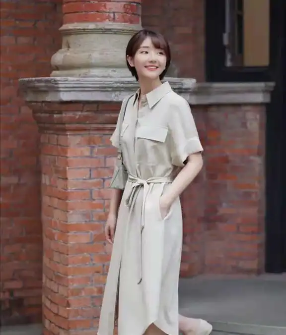 气质女人夏季日常穿衣搭配