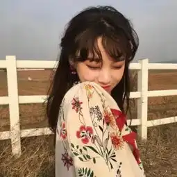 ins气质女生头像有事做,有人爱,有所期待
