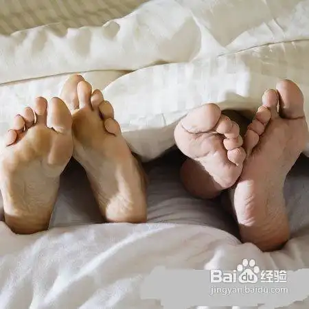 睡前用电脑斗地主的朋友,注意啦