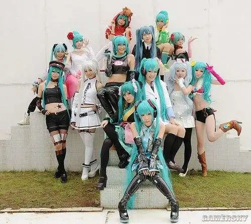 初音cos大集合众美女演绎初音未来
