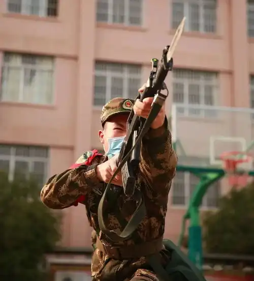 军人的成长,远比你想的更残酷