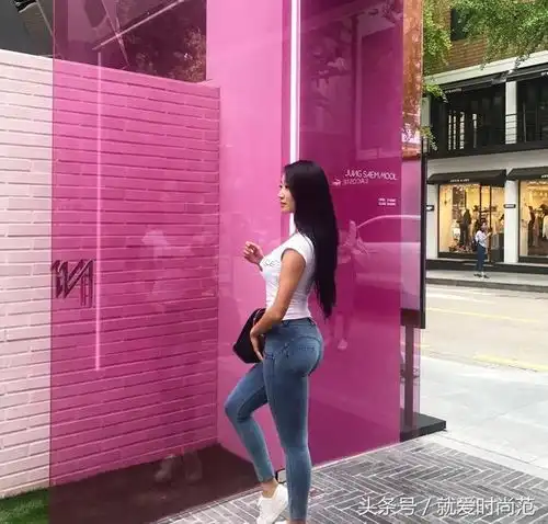 我原想抓住一只蝉,你却给了我整个夏天