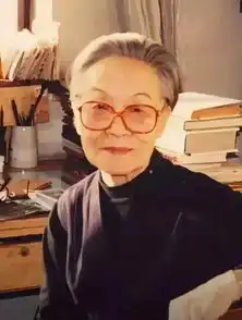 杨绛认真地年轻,优雅地老去