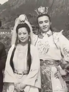 史上最惨30年前饰演白龙马,30年后街边卖卤菜