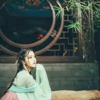 古风女杂图