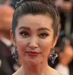 当明星卸妆和离开ps的样子,看完要淡定