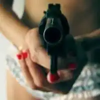 卡通拿枪图片简单微信头像图片大全