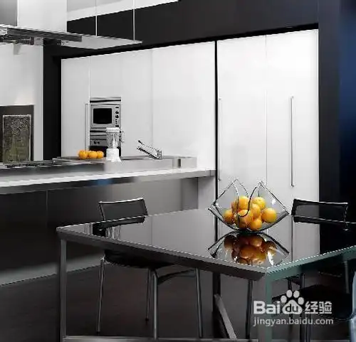 如何清洁厨房设备污垢