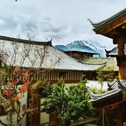 有一个地方,他们在那里隐居修行