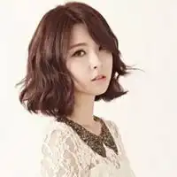 qq头像韩国女生短发韩系短发女生qq头像