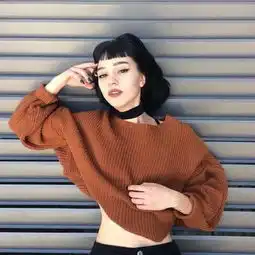 2018好看的女生头像欧美范干净清新有些话适合烂在输入框里