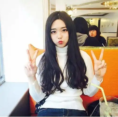 黑色头发的女生,弄什么样的发型最好看
