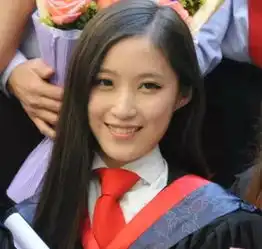 广州唯一有高尔夫球场的高校,最让人心动的是美女如云
