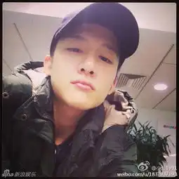 最美伪娘小灿女装扮相秒杀女星