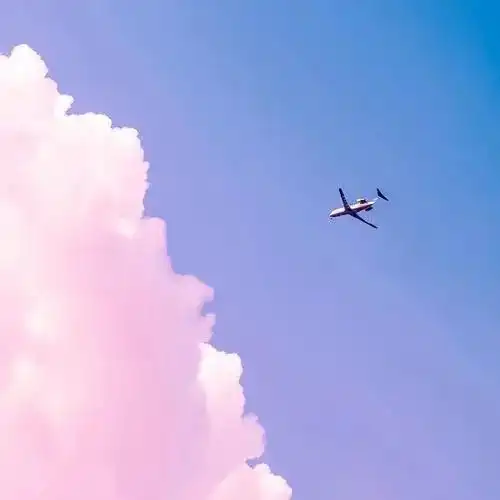 头像天空头像ins