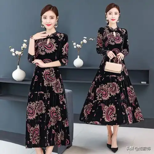 4050岁的妈妈,试试这几款民族风金丝绒连衣裙,复古高贵洋气