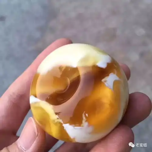 25万的妖孽纹蜜蜡,可以买不起,但请别妒忌