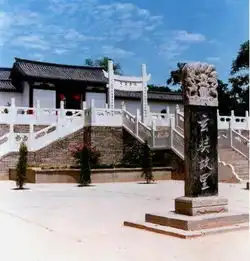 穿布鞋骑三轮,偃师二里头老祖宗最时尚