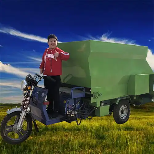左右出料车不同立方三轮喂料车单人操作撒料车图片-黄页88网