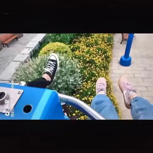 华谊兄弟电影世界天空是蔚蓝色的