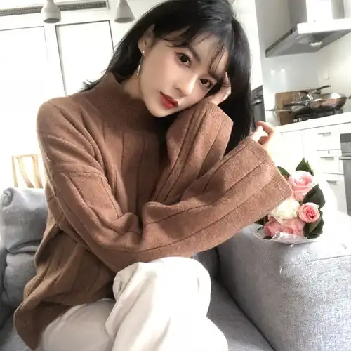 女人就应穿这样的毛衣,优雅又显气质