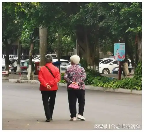 祝大妈的闺女找了个儋州大成镇的对象,每天都乐呵呵的