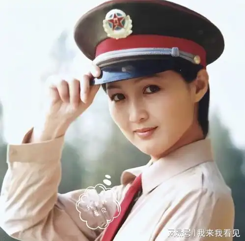 穿军装的红楼梦中人,宝姐姐林妹妹平儿和香菱,个个英姿飒爽
