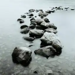 超现实主义的神秘风光亦真亦假引人入胜