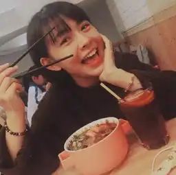 头像对自己好一点