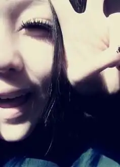 qq空间女头