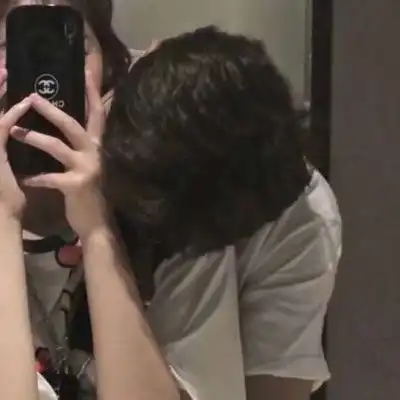 微甜情头多希望能变成女神的情头,至少她换掉我的时候还能摸摸我