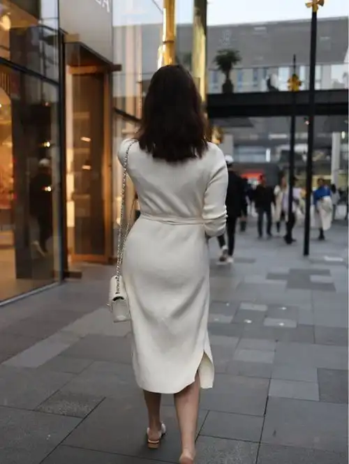 街拍没有亮点的鞋子,就无法展现自己的优势吧