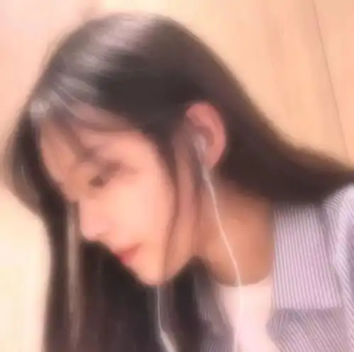 朦胧女头