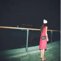 背影头像女生