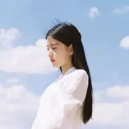 女头侧面清新美