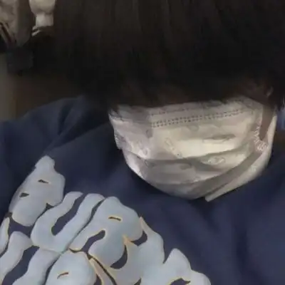 ins酷帅男生头像不知不觉已经变成了故事中的大人们