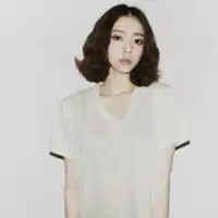 这个韩国的女的叫什么网上有很多她的头像