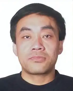 照片曝光请受害者知情者积极检举揭发