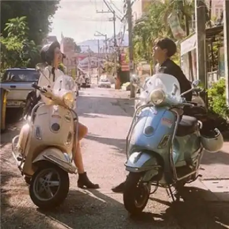 情侣头像低调好看,低调的两人走到了一起