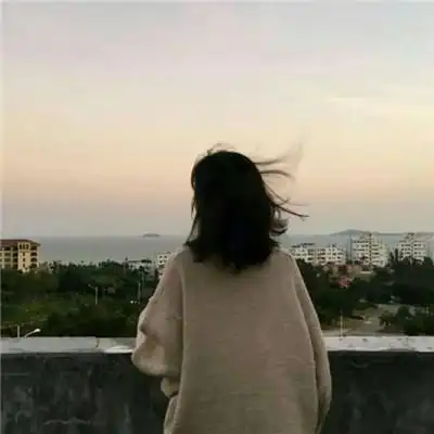 女生背影头像唯美伤感没有分手何必有忧愁