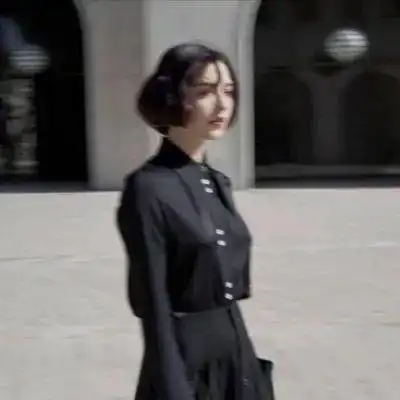 超霸气的欧美风女生头像