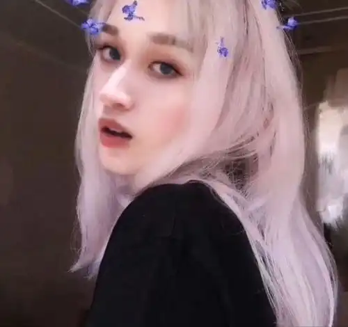 如何看待黄锐公然内涵展逸文严浩翔